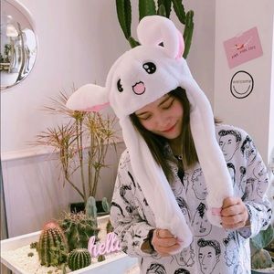 Bunny Beanie with Moving Ears